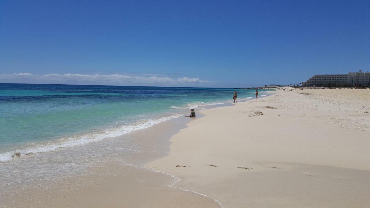 Appartamento Spagnolo Oasis Tamarindo Corralejo Extérieur photo